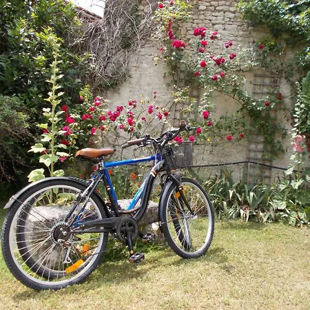 Le Clos Des Palmiers Bed & Breakfast Saint-Ouen-d'Aunis