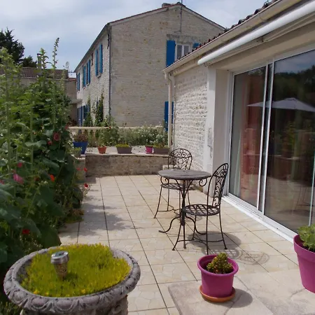 Le Clos Des Palmiers 3*