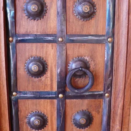 Le Clos Des Palmiers Nocleg ze śniadaniem