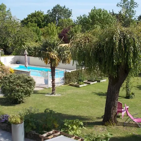 Le Clos Des Palmiers Nocleg ze śniadaniem