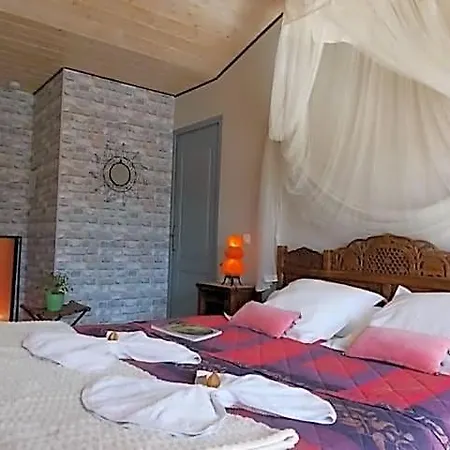 Le Clos Des Palmiers 3* Saint-Ouen-d'Aunis