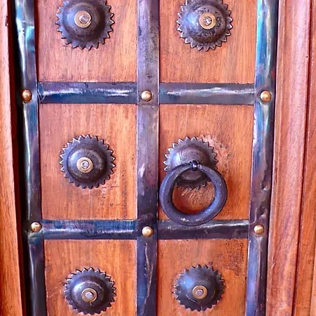 Le Clos Des Palmiers
