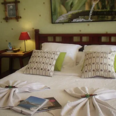 Nocleg ze śniadaniem Le Clos Des Palmiers