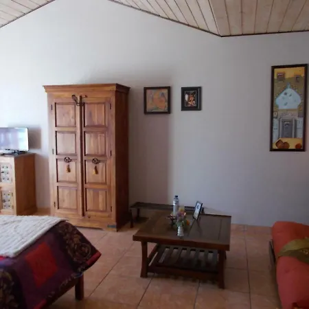 Le Clos Des Palmiers 3*